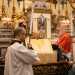 Nel frattempo inizia la messa, celebrata in italiano e non in latino come avviene normalmente a San Giuseppe
